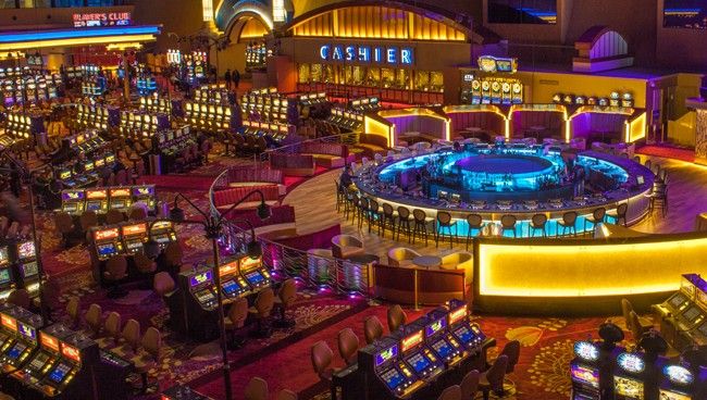 SlotsPK کیسینو میں پوکر گیمز